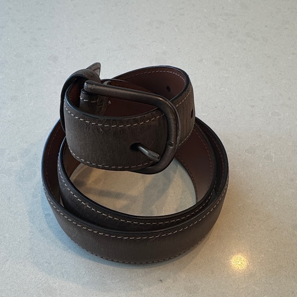 Johnston & Murphy Brown Leather Belt with Dark Metal Buckle